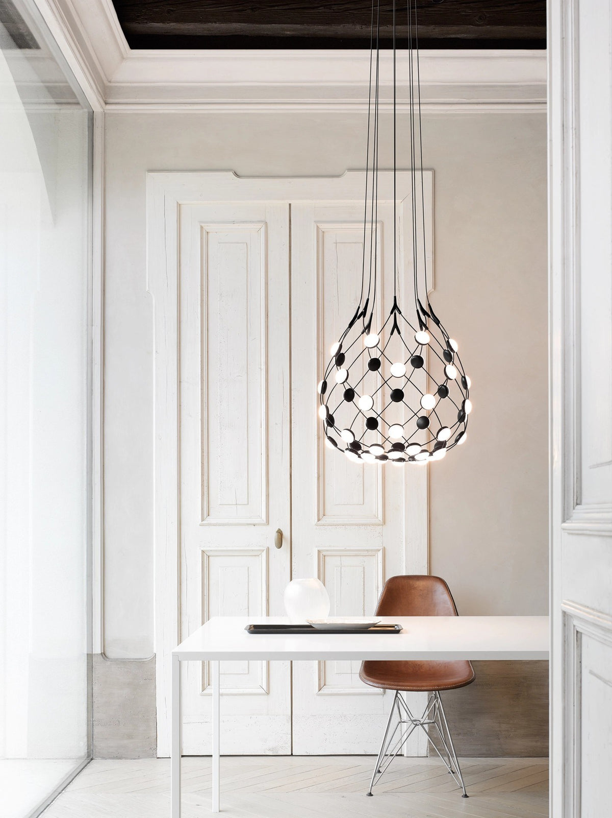 LAMPA WISZĄCA MESH CZARNY od LUCEPLAN