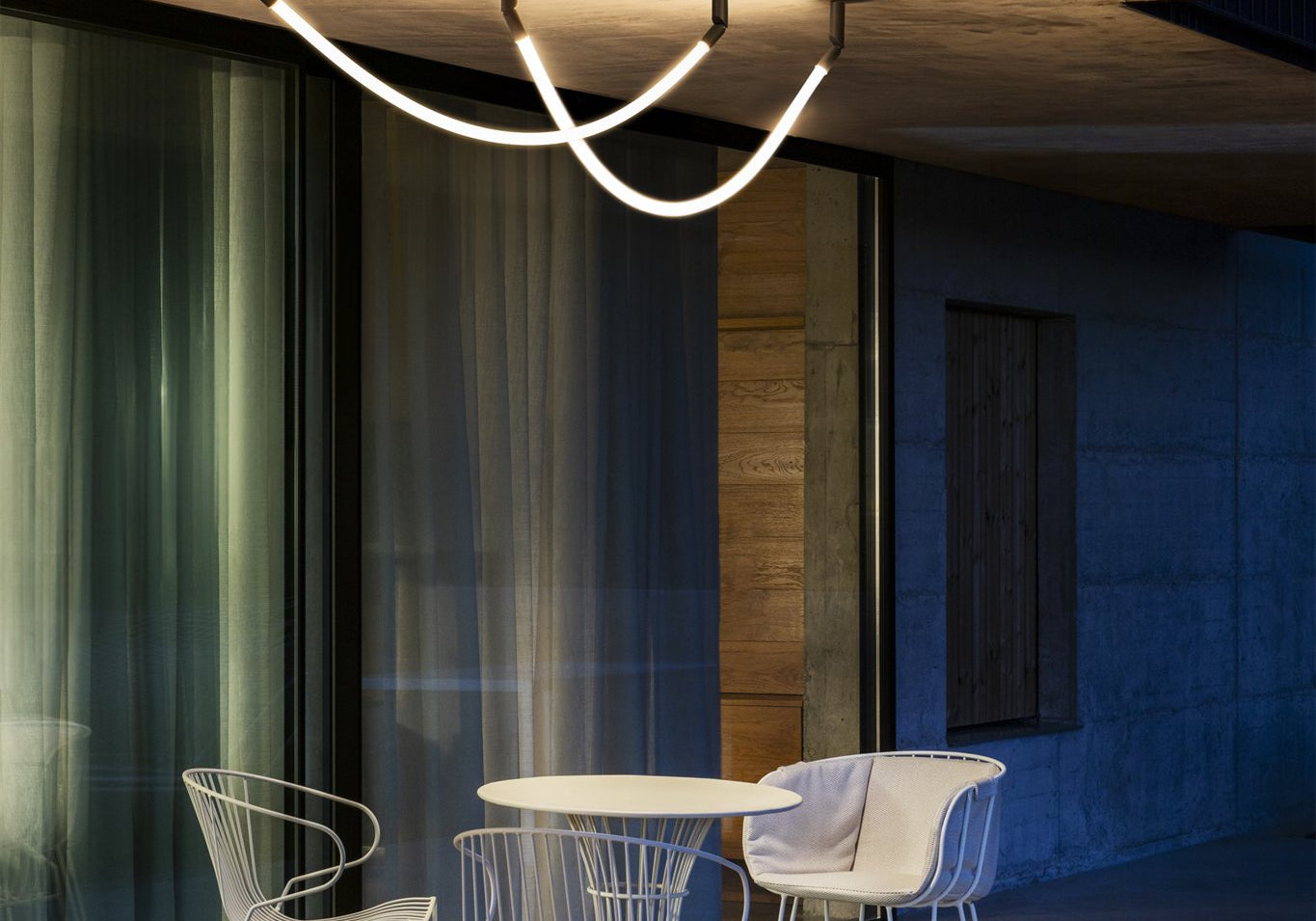 LAMPA WISZĄCA ARCO A-4002X CZARNY od ESTILUZ