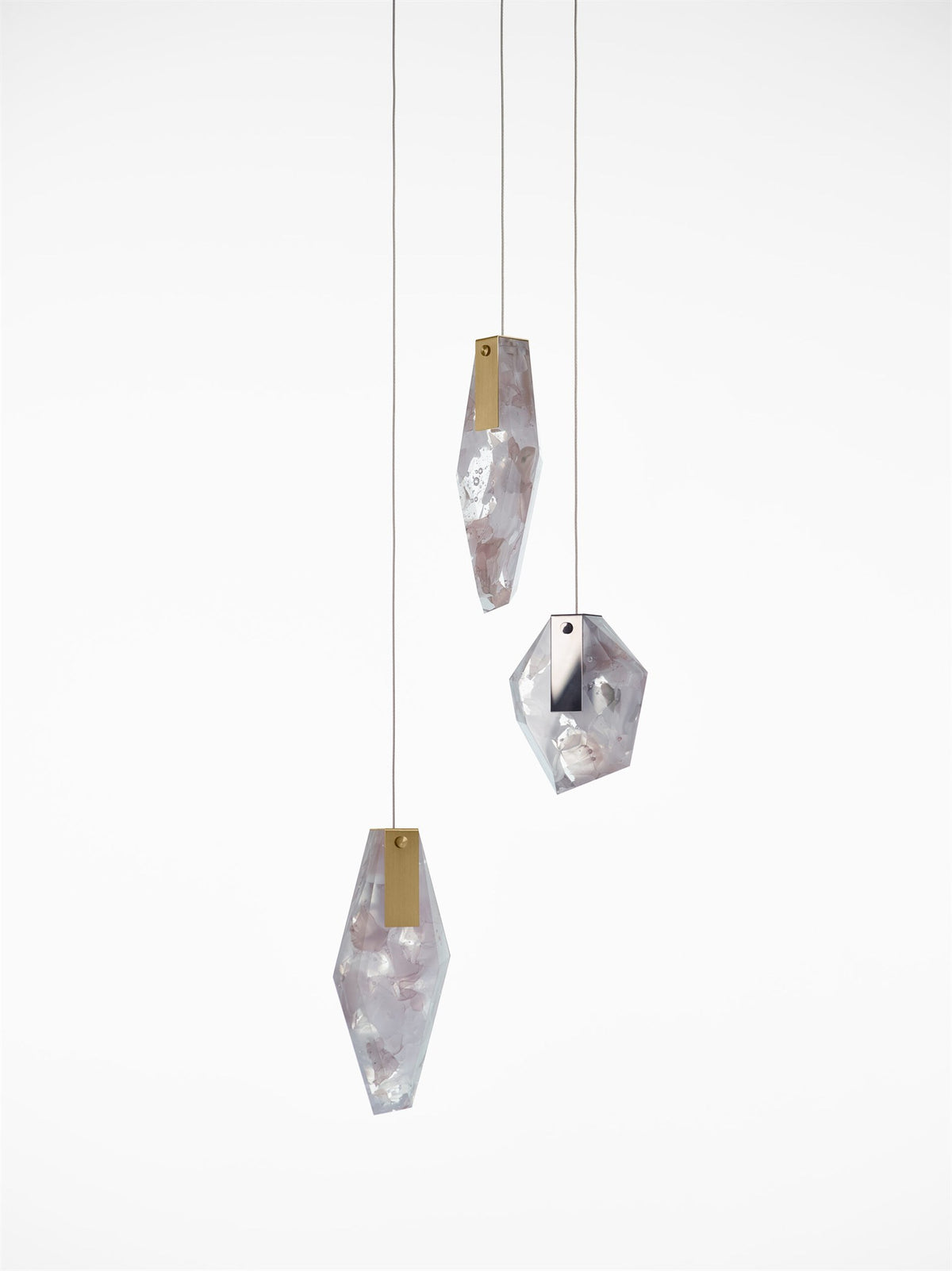 LAMPA WISZĄCA FRAGMENTS SHORT BIAŁY od BOMMA