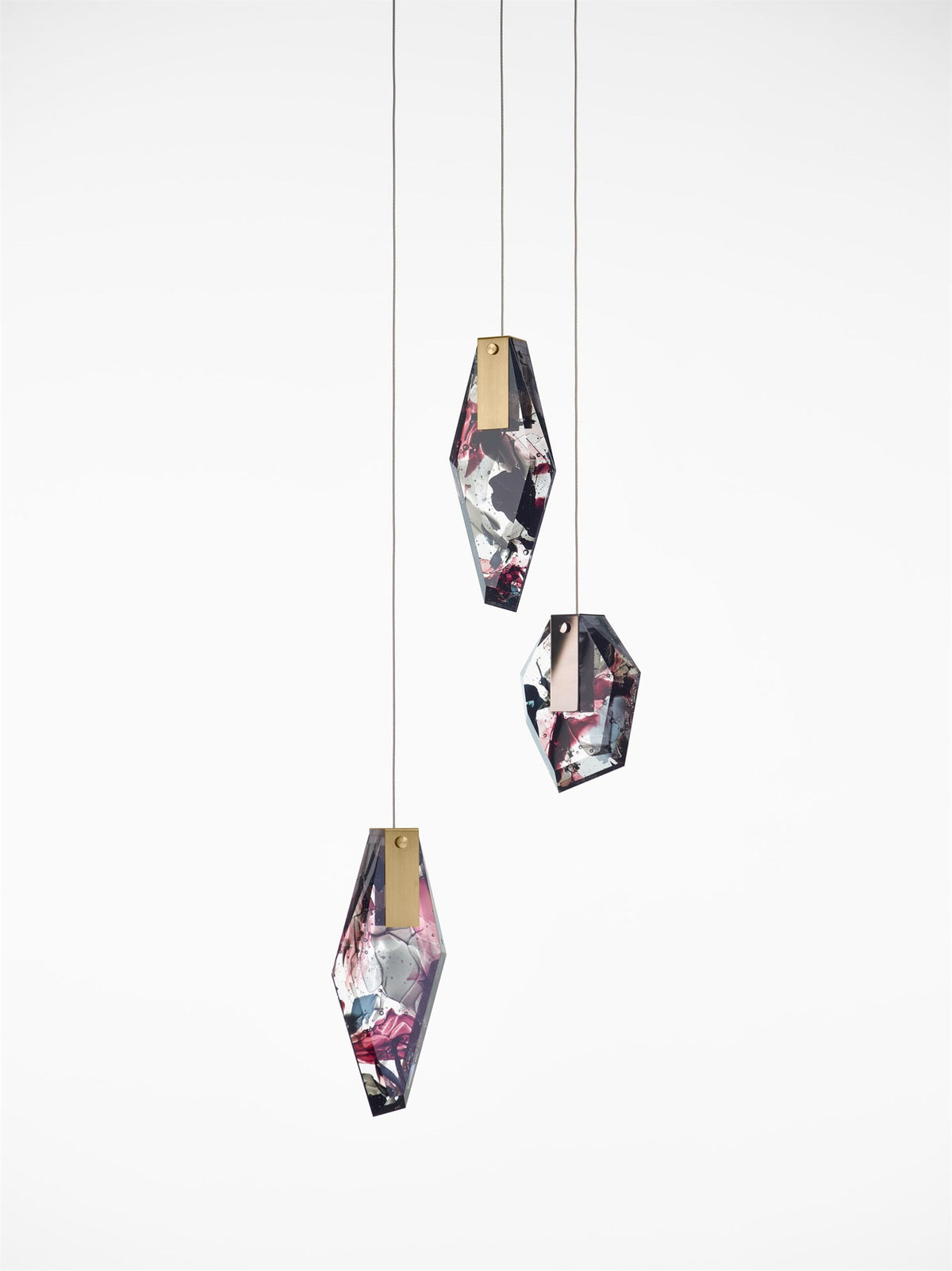LAMPA WISZĄCA FRAGMENTS SHORT CZARNY od BOMMA