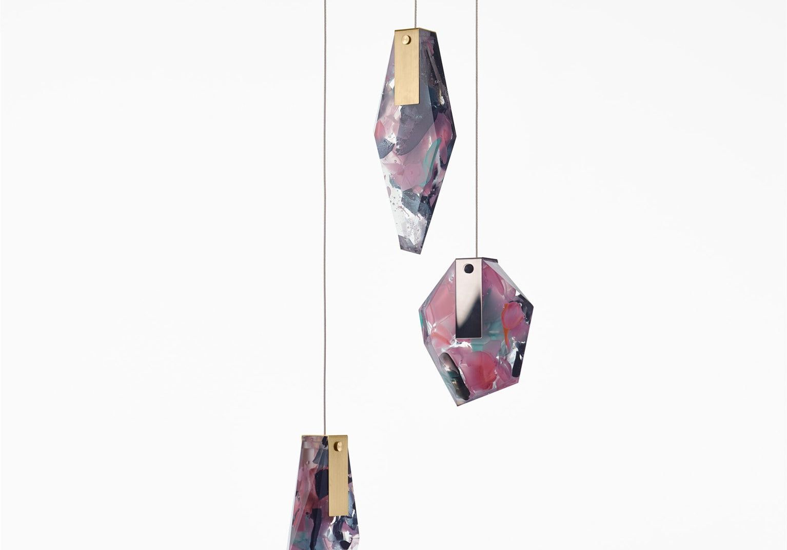 LAMPA WISZĄCA FRAGMENTS LONG FLAMINGO RÓŻOWY od BOMMA