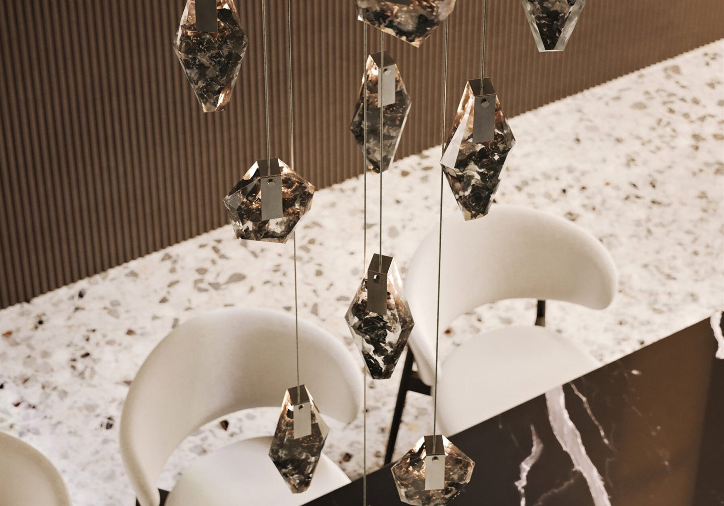 LAMPA WISZĄCA FRAGMENTS 9 CZARNY od BOMMA