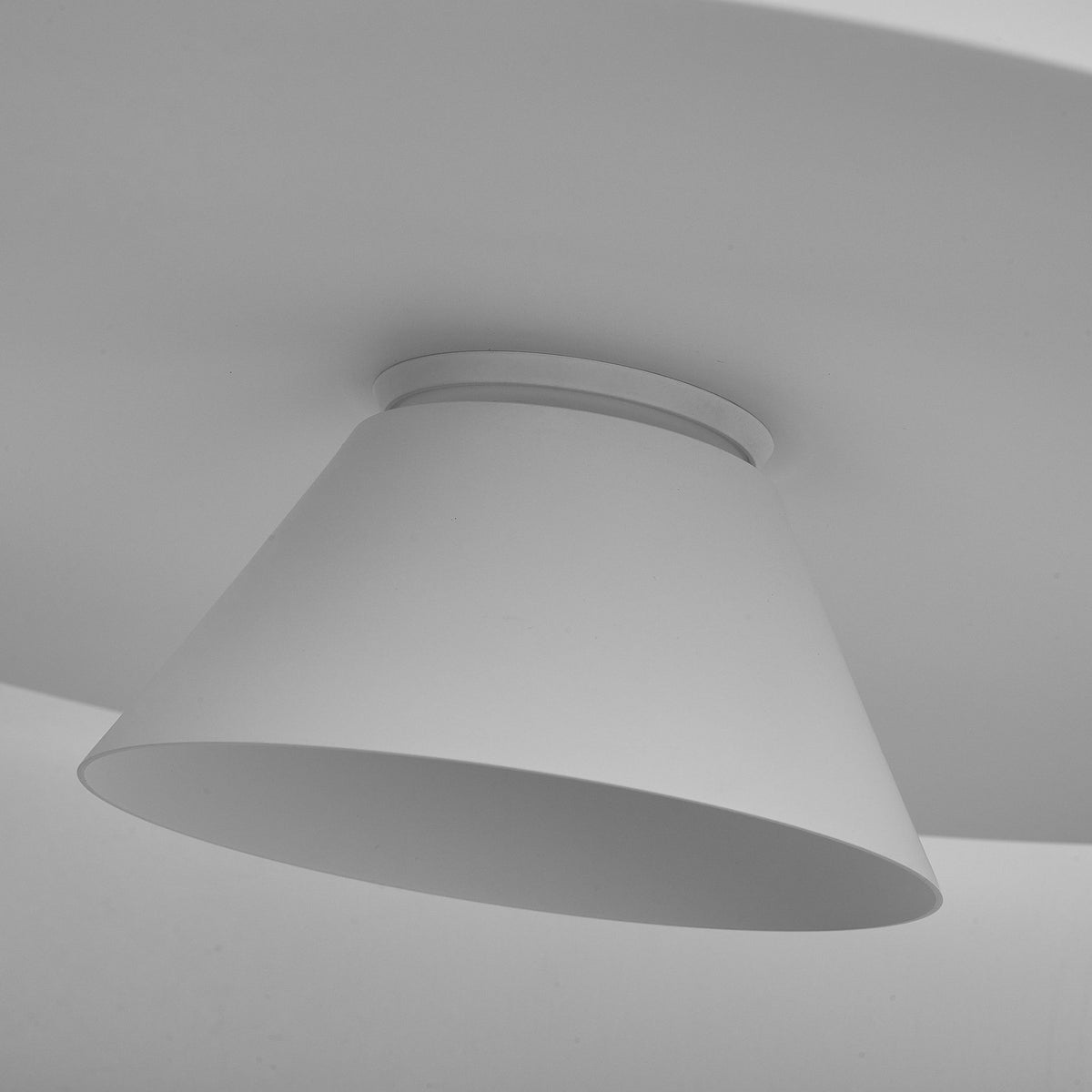 LAMPA WISZĄCA ESTRELLA OD MANTRA 9437