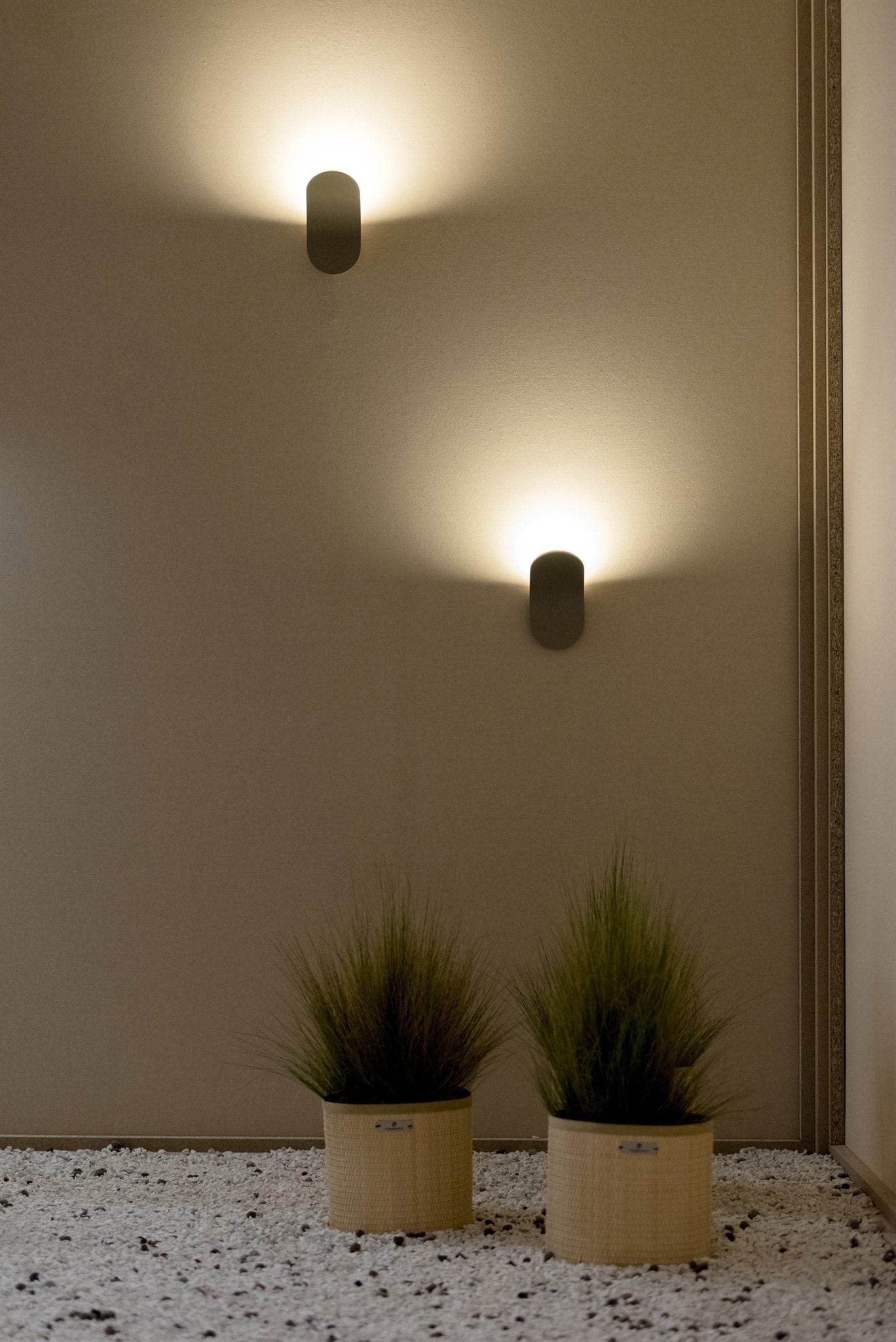LAMPA KINKIET  BIAŁY od AXOLIGHT
