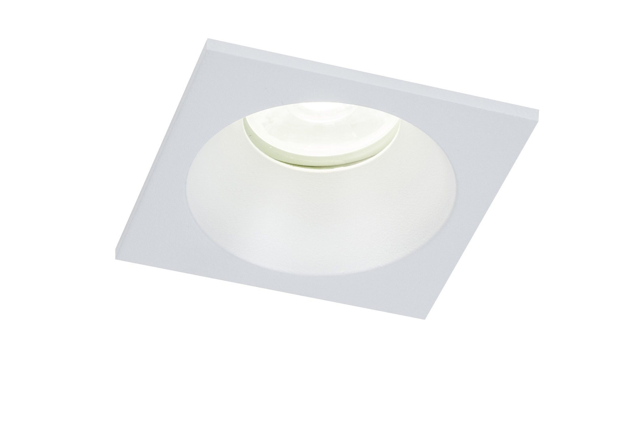 LAMPA WPUSZCZANA COMFORT IP OD MANTRA 6812